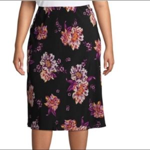Terra & Sky NWT Black Floral Slip Skirt